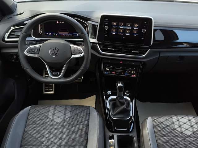 Volkswagen T-Roc 1.5 TSI DSG R-Line LED RFK PARK-ASSIST