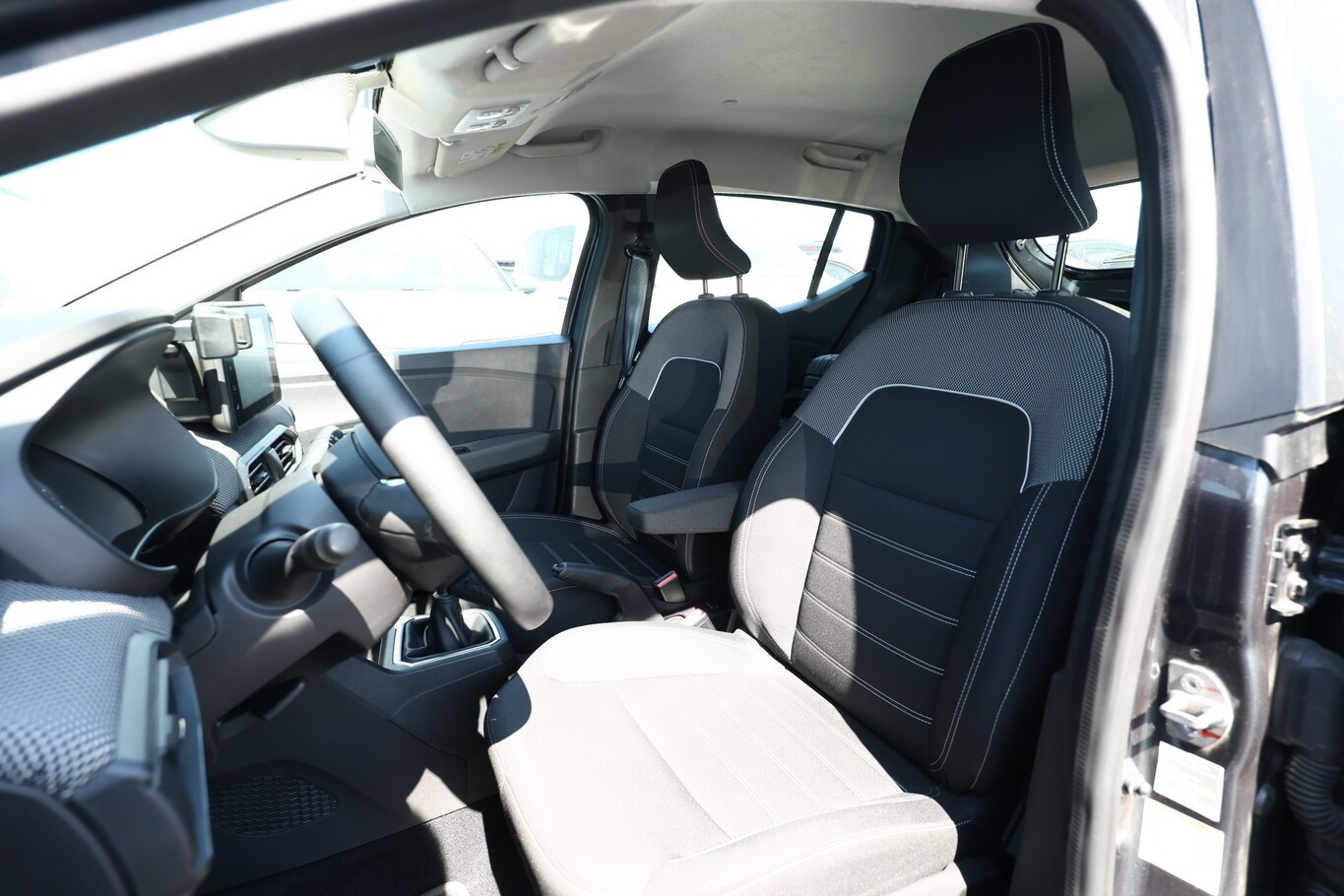 Dacia Sandero III 1.0 TCe 90 Comfort Klimaaut. Tempoma