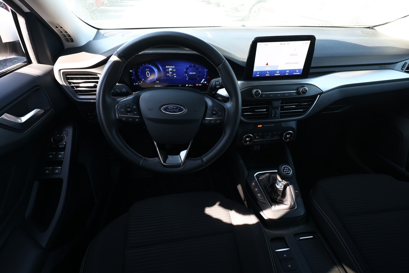 Ford Focus Kombi 1.0 EcoBoost 125 TitX LED Nav Kam