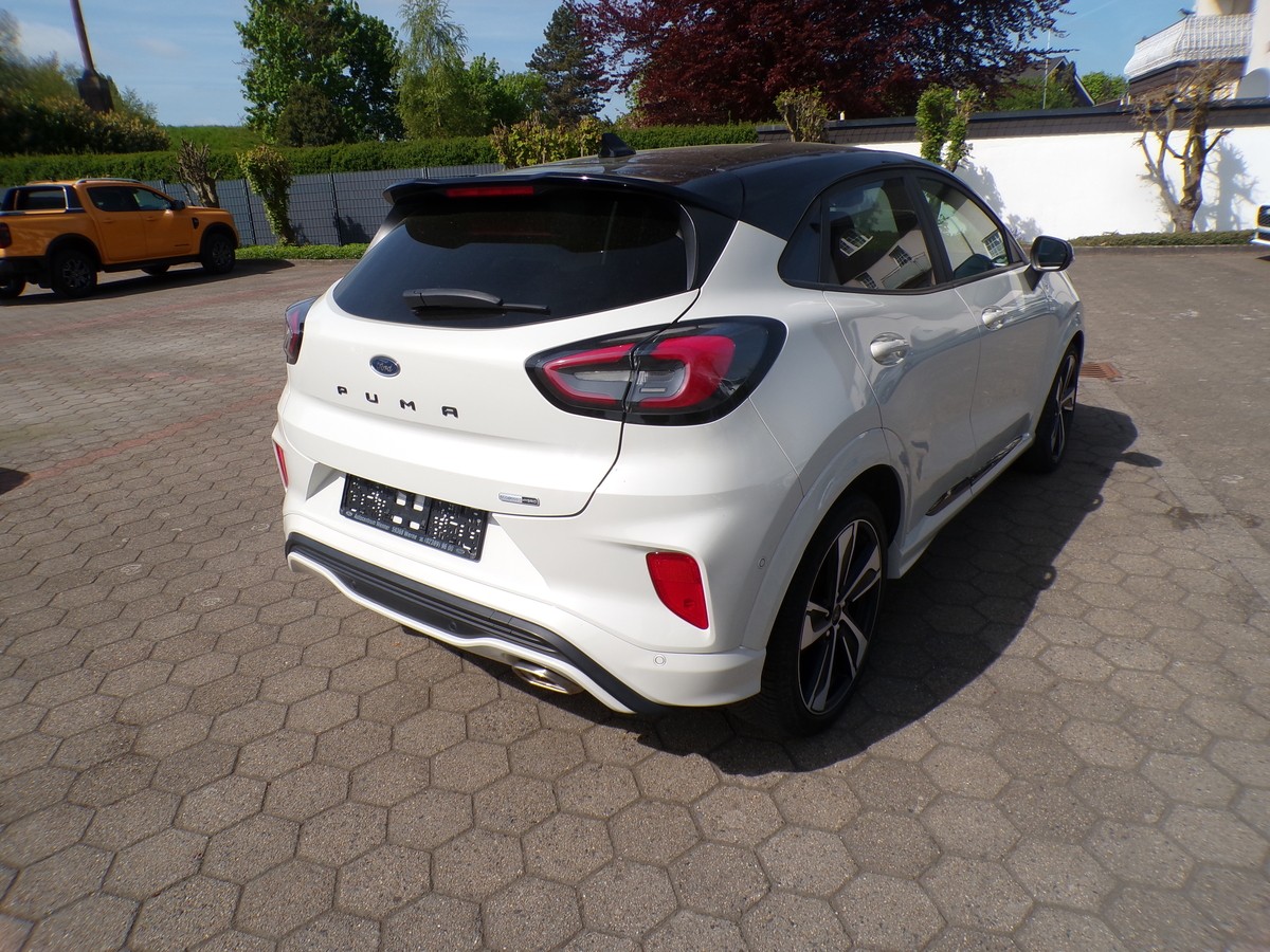 Ford Puma ST-Line X HYBRID + Stylingpaket & Assistenzpaket
