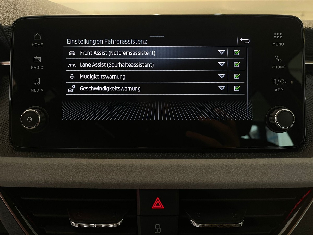 Skoda Scala 1.5 TSI DSG Top Selection 5J Garantie