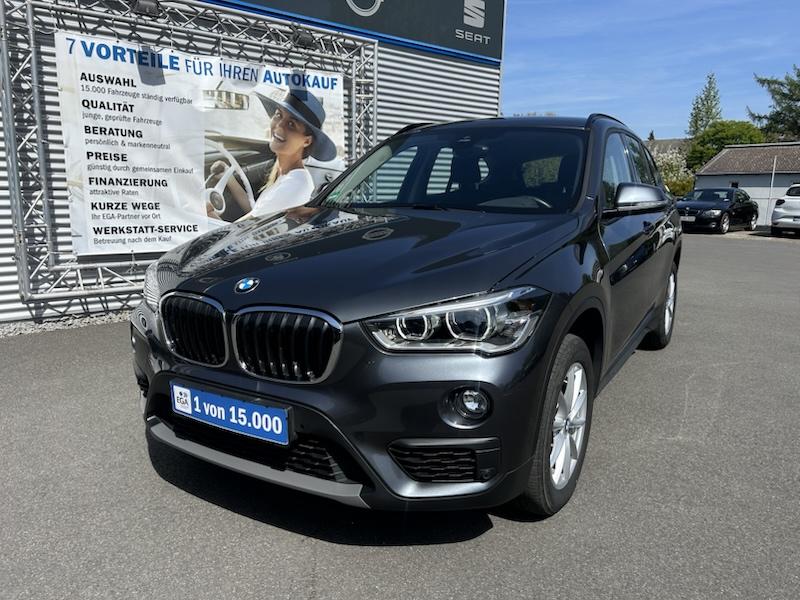 BMW X1 xDRIVE20i ADVANTAGE AUTOM*SHZG*NAVI*LED*ALU*PDC