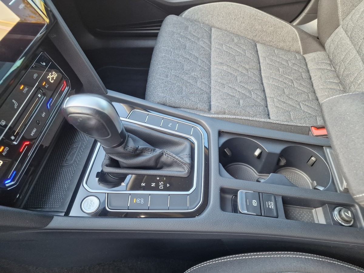 Volkswagen Passat Variant TSI DSG*AHK*Navi*LED*ACC*DAB*Sportsitze