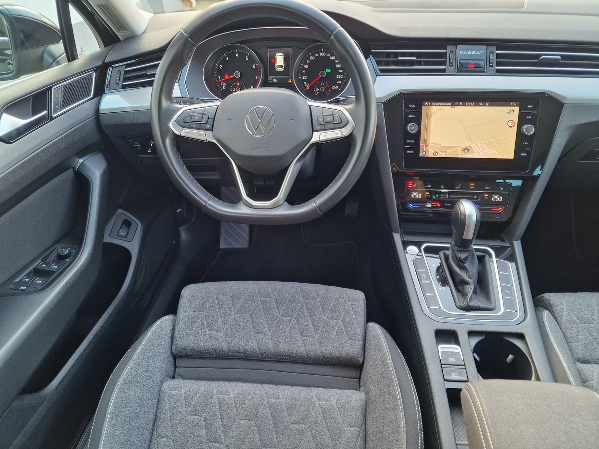 Volkswagen Passat Variant TSI DSG*AHK*Navi*LED*ACC*DAB*Sportsitze