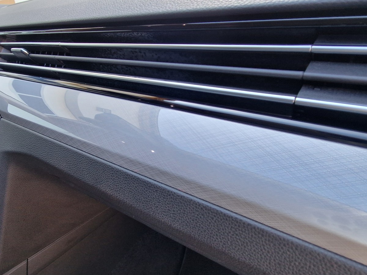 Volkswagen Passat Variant TSI DSG*AHK*Navi*LED*ACC*DAB*Sportsitze