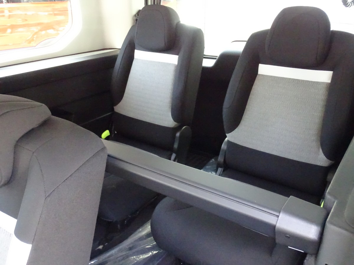 Citroën Berlingo 1.5 BlueHDi 130 Shine XL 7 Sitzer