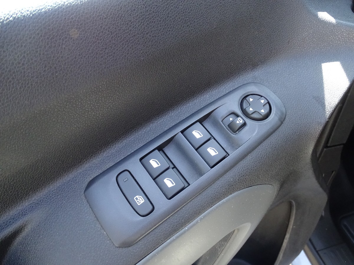 Citroën Berlingo 1.5 BlueHDi 130 Shine XL 7 Sitzer