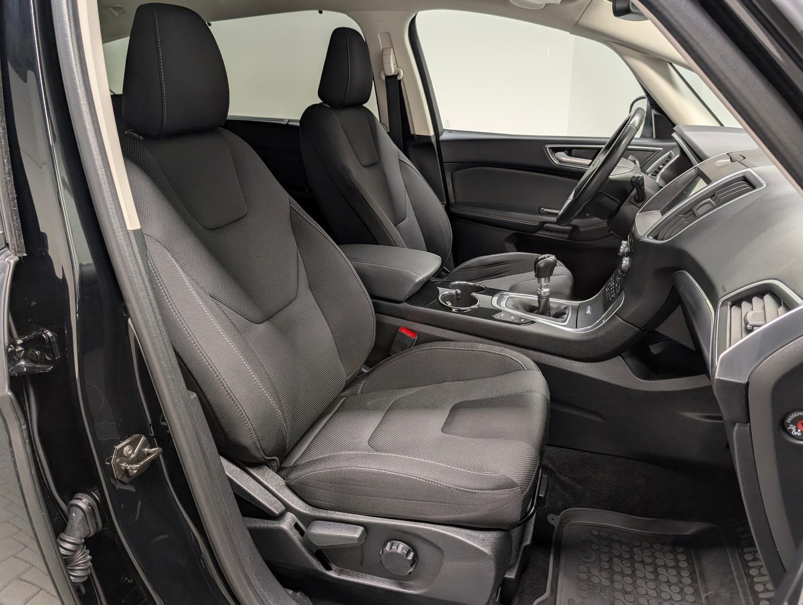 Ford S-Max Titanium 7-Sitze/LED/Navi/ACC/SHZ/Kam/elH