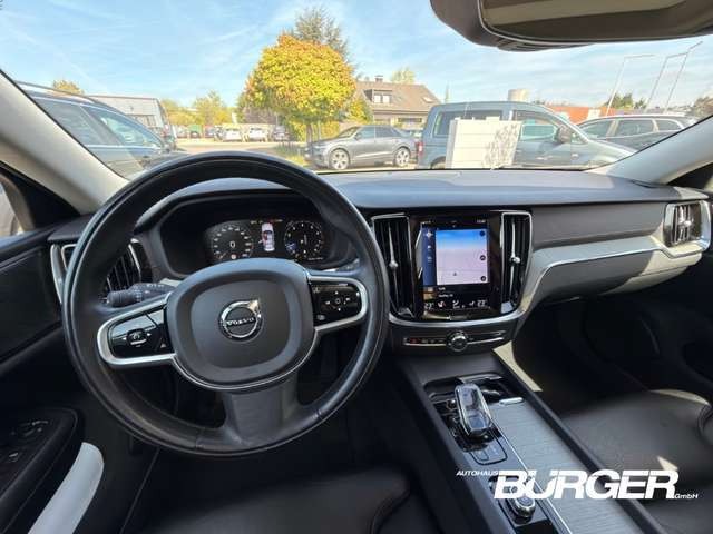 Volvo S60 Inscription Sunroof LED Navi StandHZG Harman&Kardo