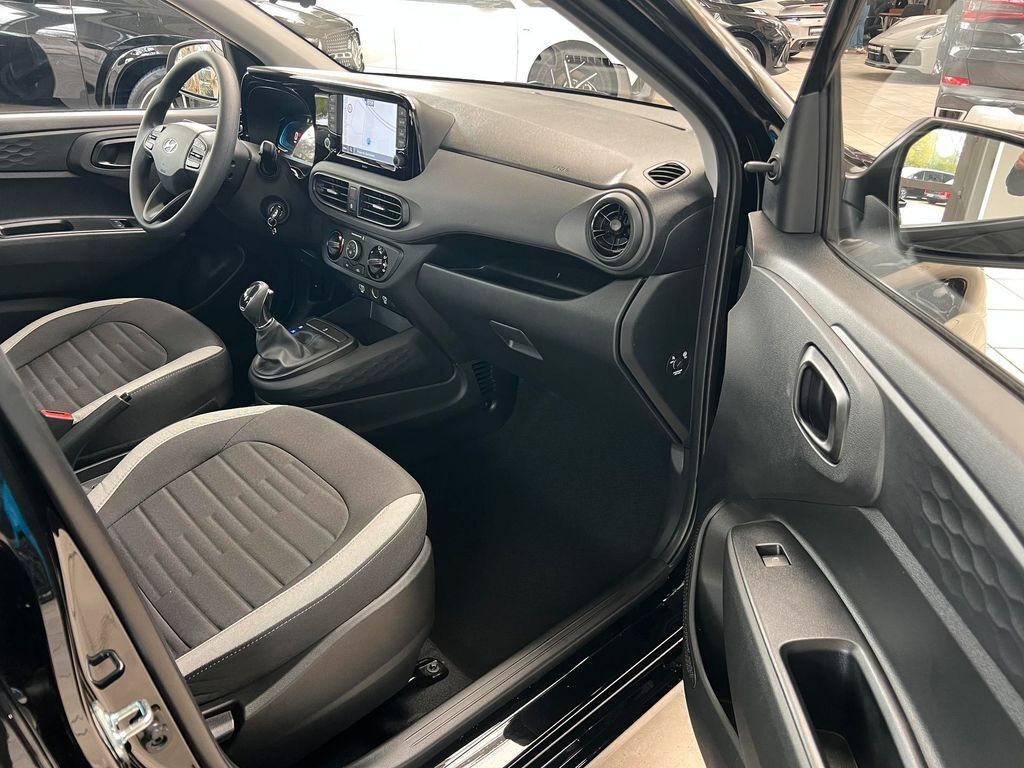 Hyundai i10 AUTOMATIK|KAMERA|KLIMA|NAVI|5.J-GARANTIE