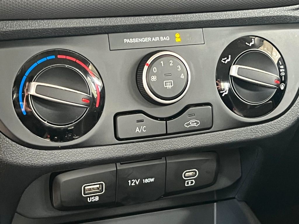 Hyundai i10 1.0 AUTOMATIK|KAMERA|KLIMA|NAVI|5.J-GARANTIE