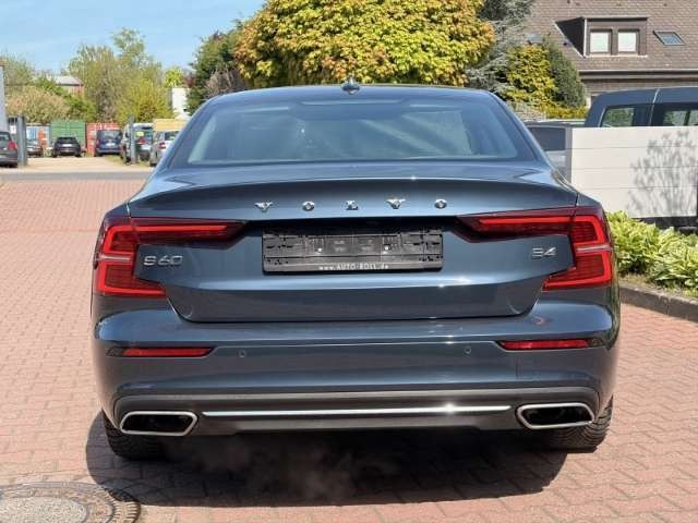 Volvo S60 Inscription Sunroof LED Navi StandHZG Harman&Kardo