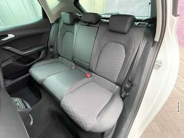 Seat Leon 2.0 TDI DSG FR LED Virtual Navi Assist 17
