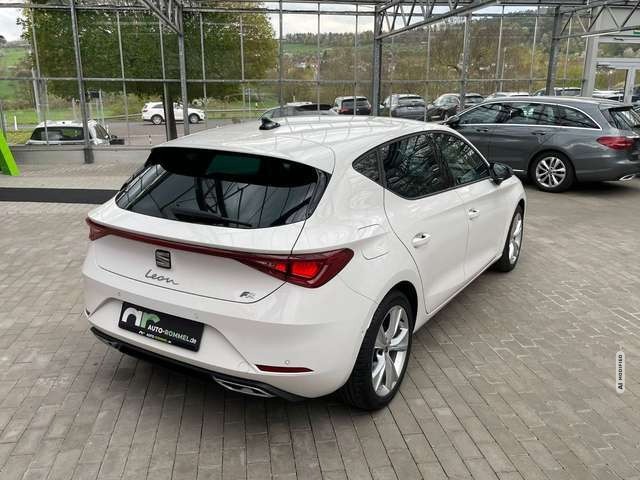 Seat Leon 2.0 TDI DSG FR LED Virtual Navi Assist 17