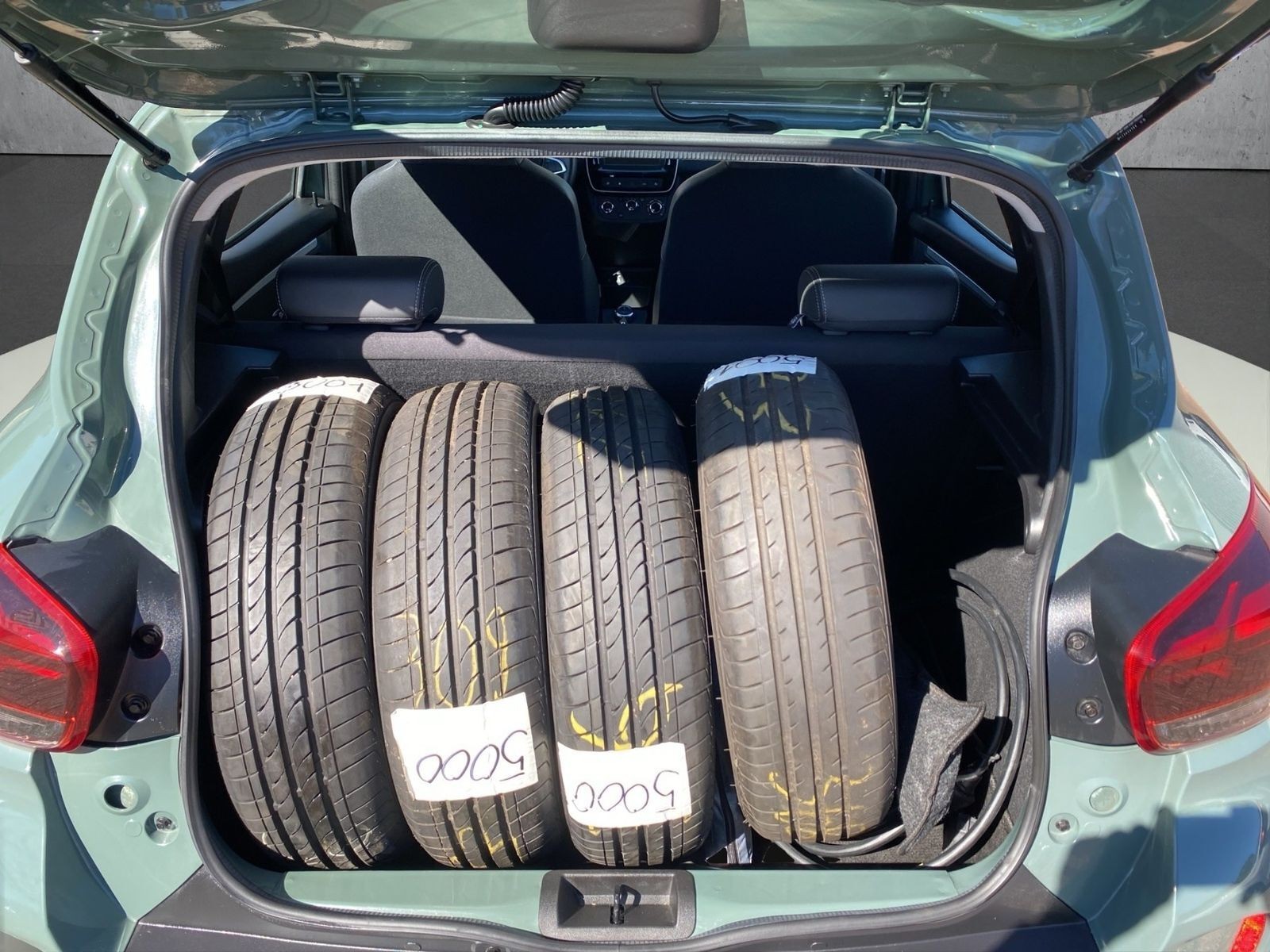 Dacia Spring Electric 45 Essential Expression Paket