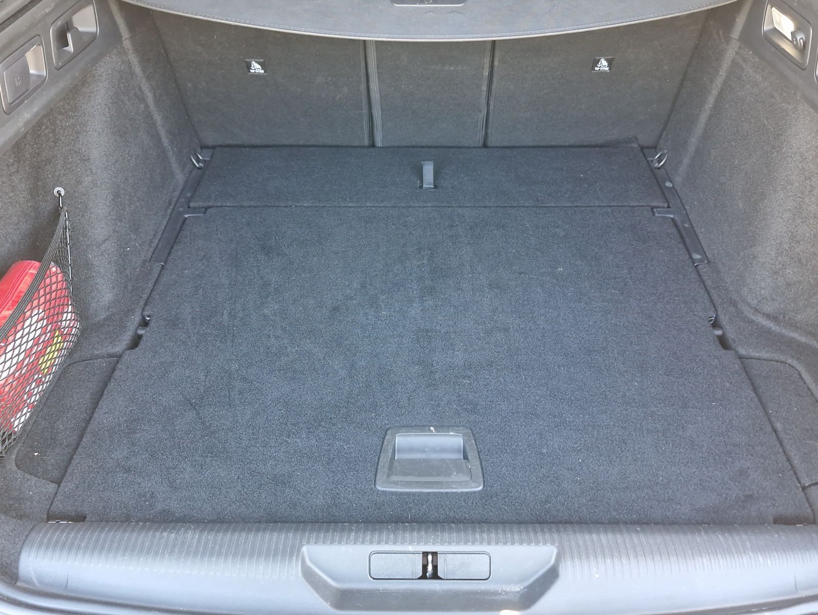 Peugeot 308 SW BlueHDi 130 Allure AT LED Navi Kamera PDC