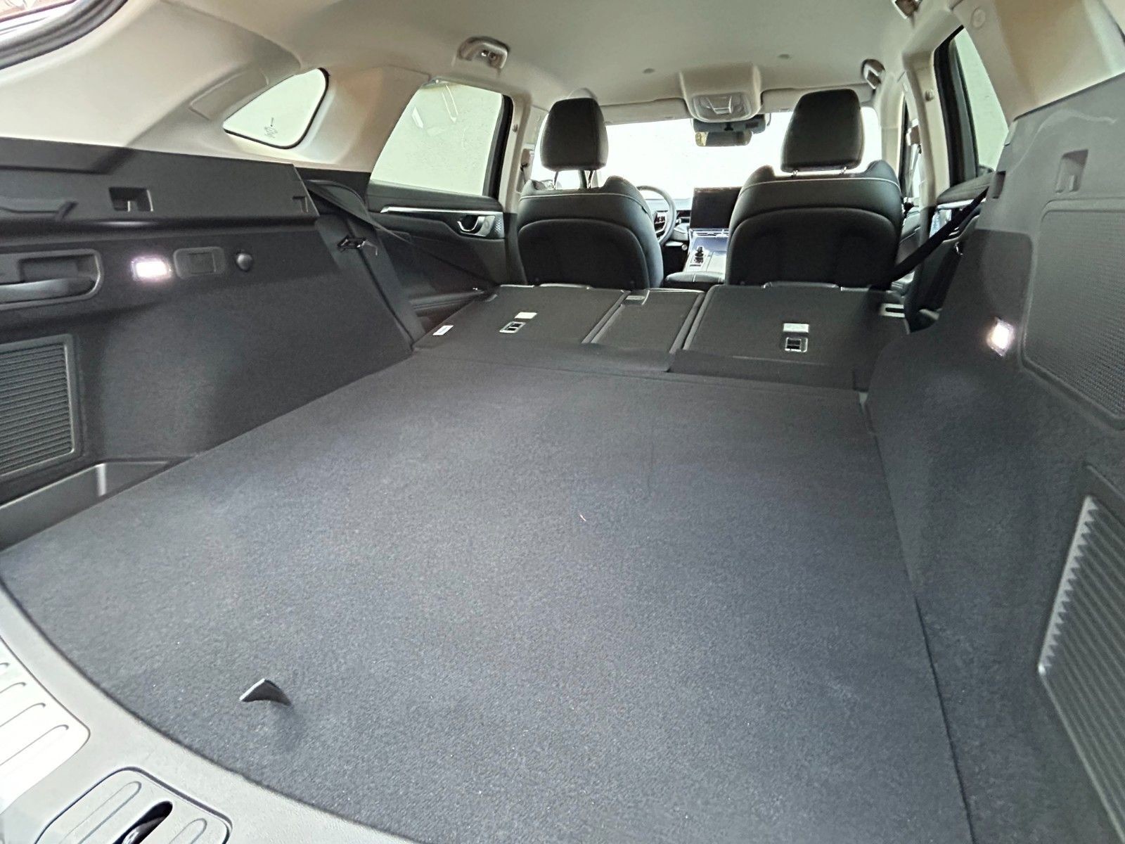 GWM Wey 05 PHEV Premium, Matrix, Sound, Allrad, Allwetter