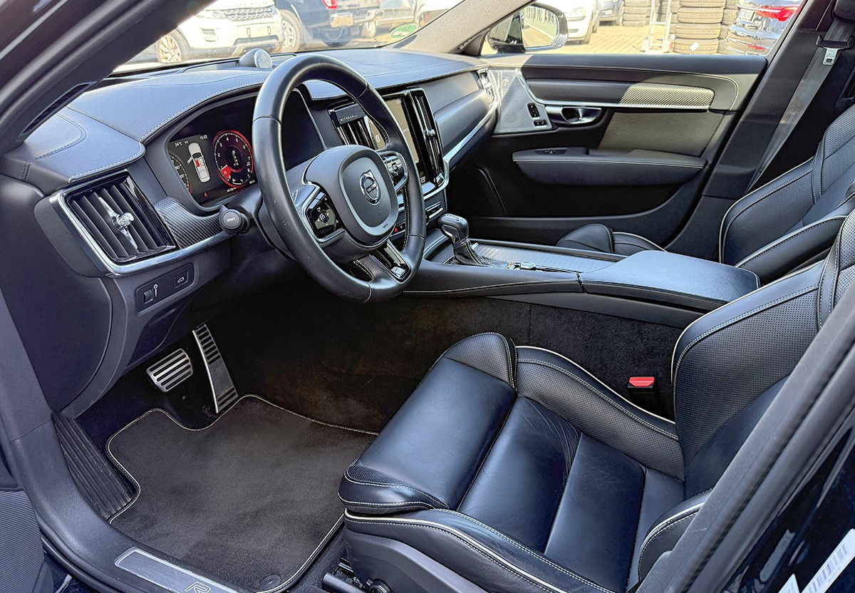 Volvo S90 T6 AWD R Design.360-RFK Bower & Wilkings