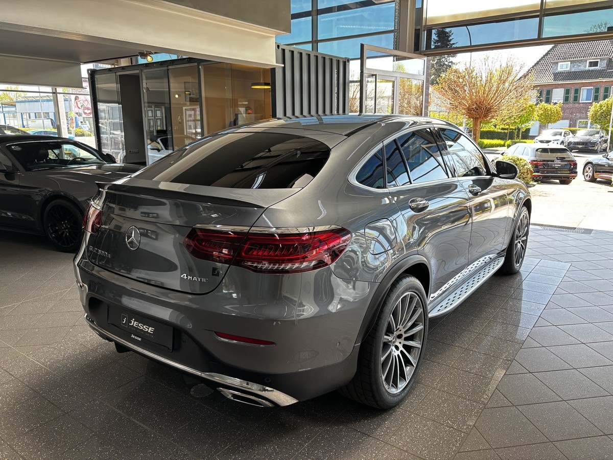 Mercedes-Benz GLC 300 d Coupé AMG 4M LED HUD Pano Distr+ Burmester 