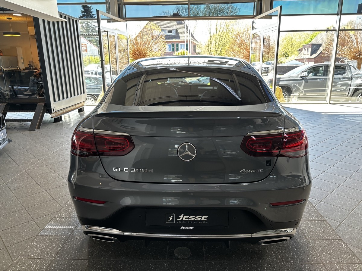 Mercedes-Benz GLC 300 d Coupé AMG 4M LED HUD Pano Distr+ Burmester 