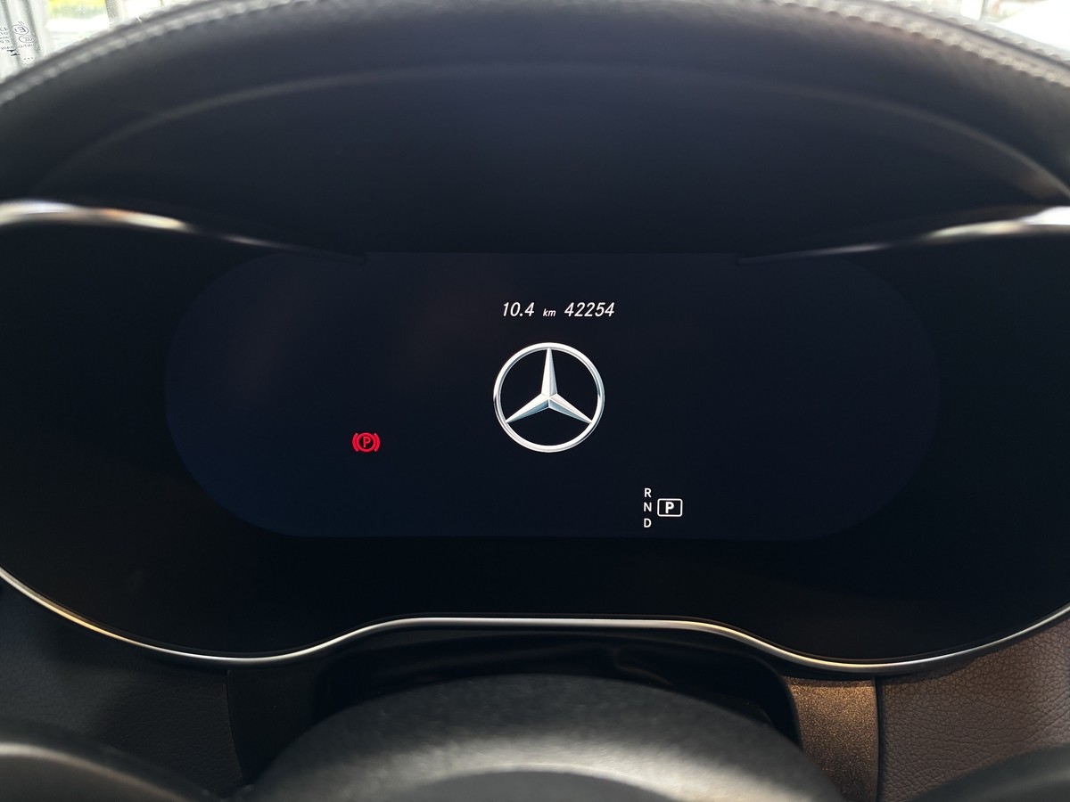 Mercedes-Benz GLC 300 d Coupé AMG 4M LED HUD Pano Distr+ Burmester 