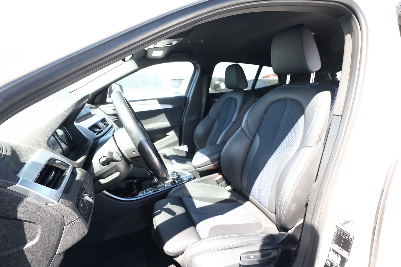 BMW X2 xDrive 20i M Sport LED Nav ParkAs Kam SHZ 19Z