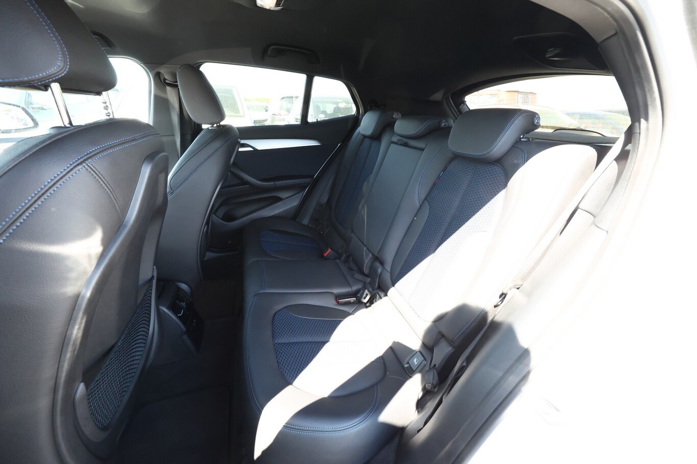 BMW X2 xDrive 20i M Sport LED Nav ParkAs Kam SHZ 19Z