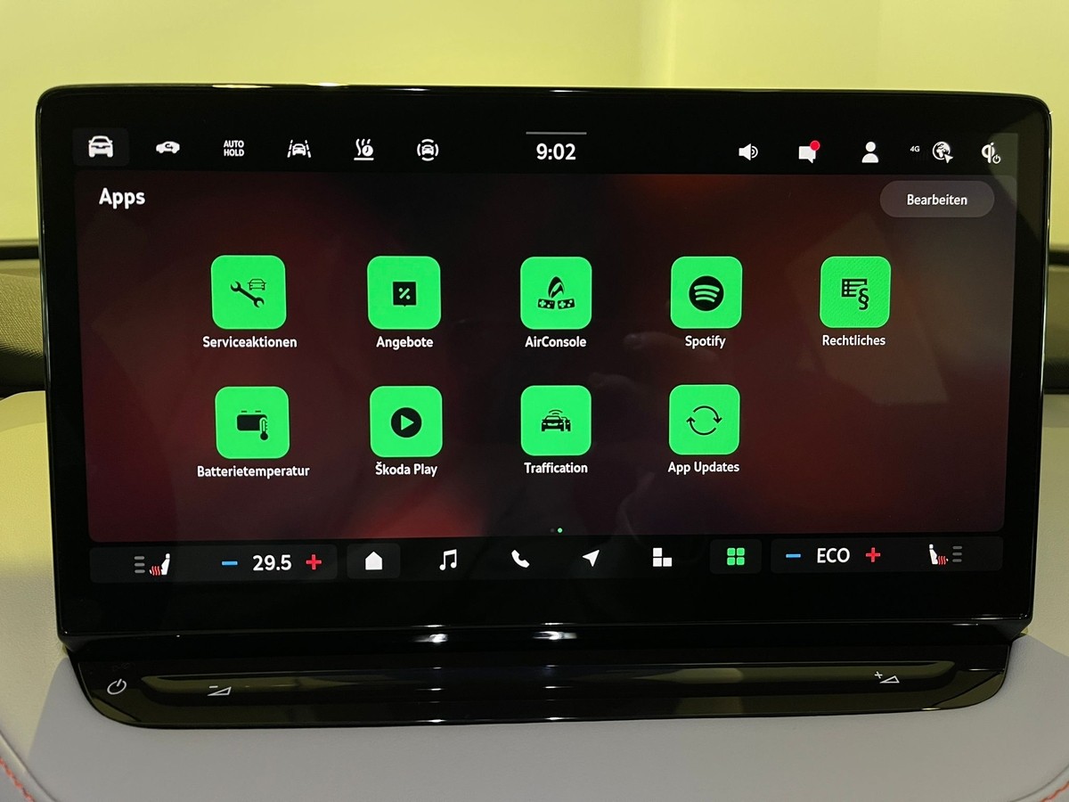 Skoda Elroq 85 Lodge Matrix Beam ACC Wärmepumpe