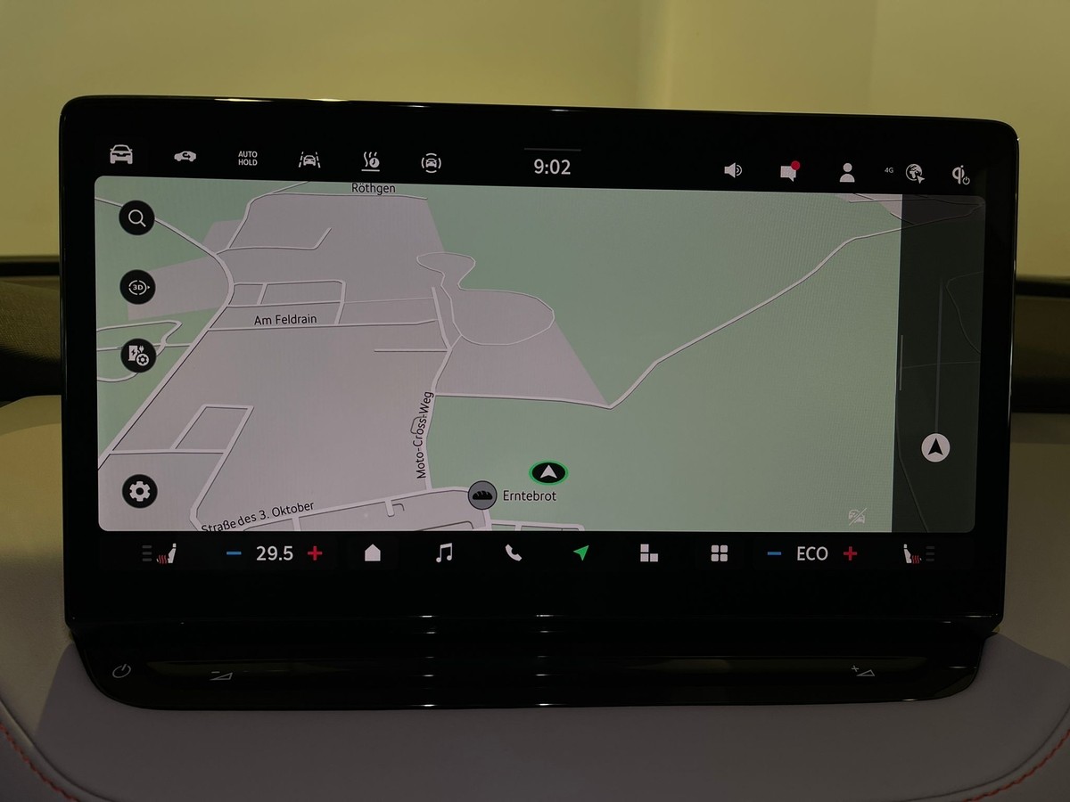 Skoda Elroq 85 Lodge Matrix Beam ACC Wärmepumpe