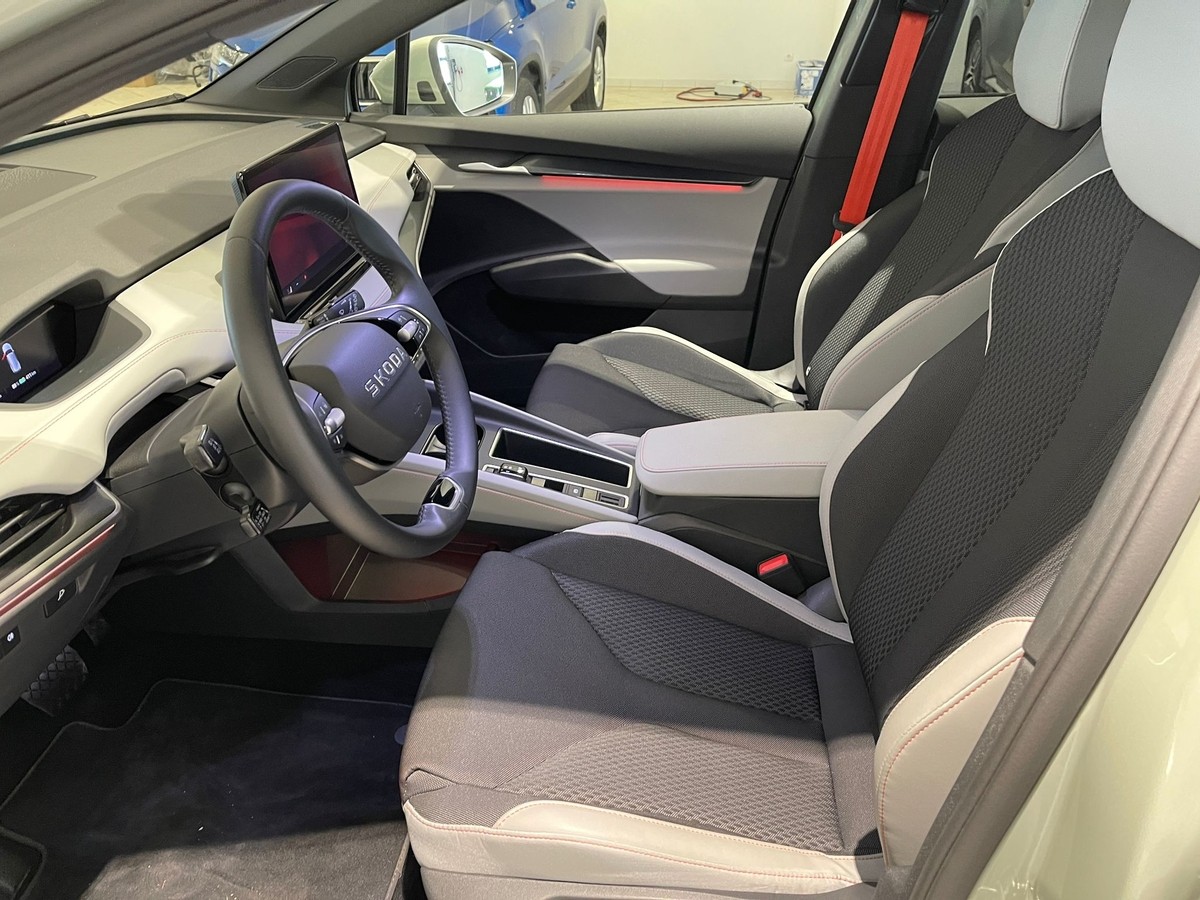 Skoda Elroq 85 Lodge Matrix Beam ACC Wärmepumpe