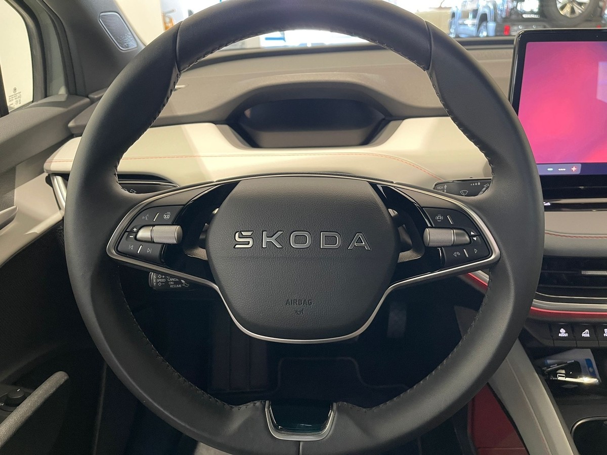 Skoda Elroq 85 Lodge Matrix Beam ACC Wärmepumpe