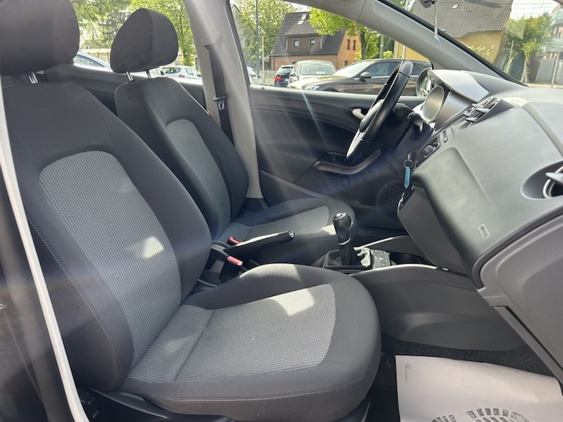 Seat Ibiza 1.6 TDI CR STYLE KLIMAAUTOM*RCD*TEMPOMAT*ALU