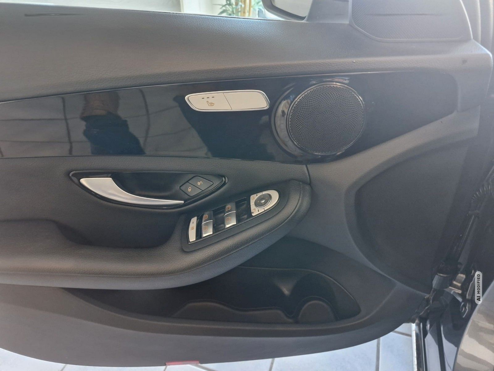 Mercedes-Benz C 300 Avantgarde*LED*SHZ*Navi*AHK*