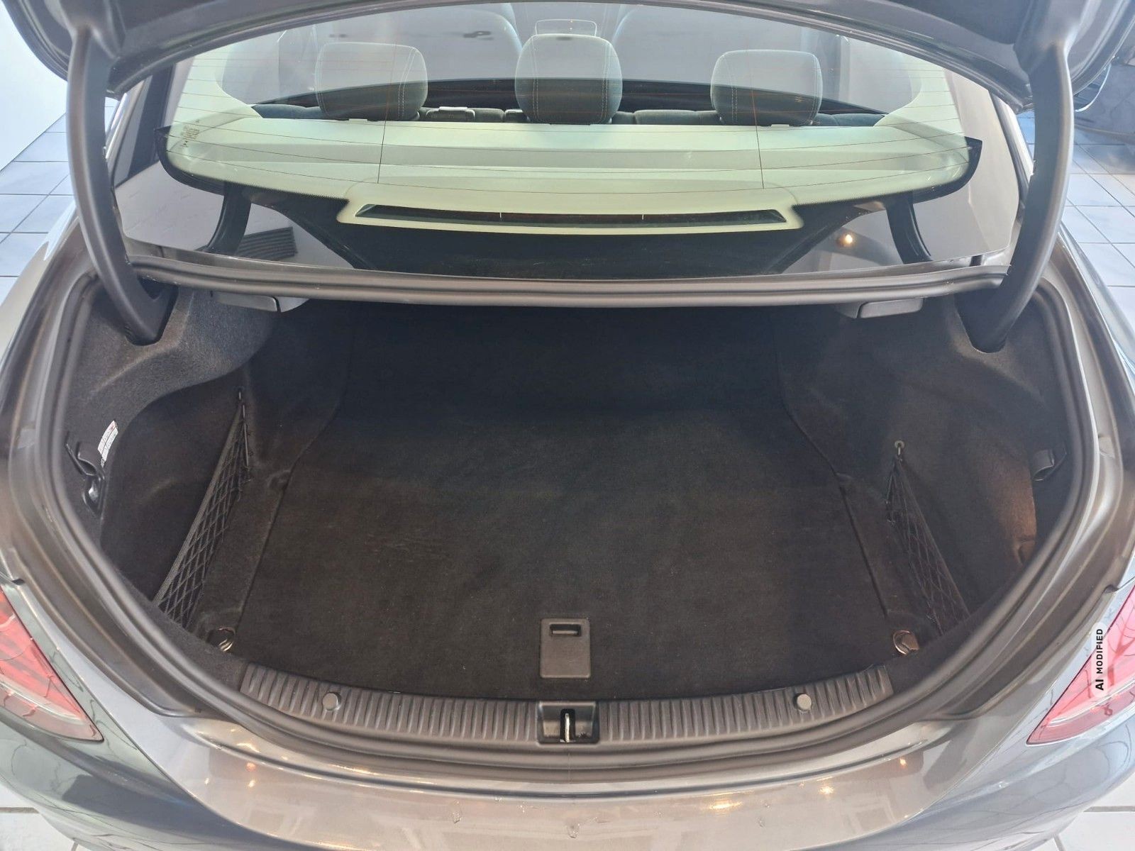 Mercedes-Benz C 300 Avantgarde*LED*SHZ*Navi*AHK*