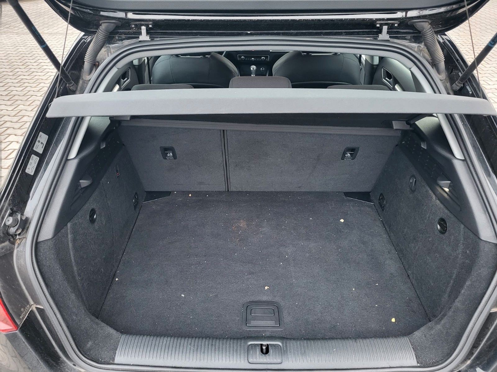 Audi A3 Sportback 35 TFSI sport*LED*Navi*SHZ*Temp*