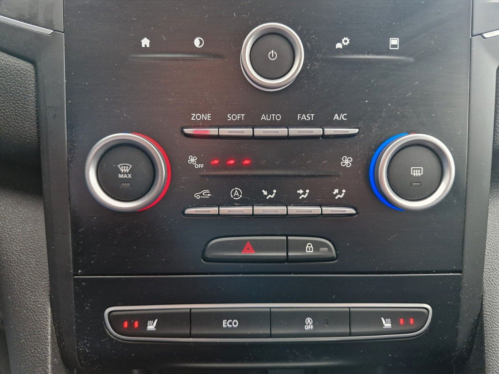 Renault Megane IV Lim. 5-trg. Play*Navi*SHZ*PDC*Temp*