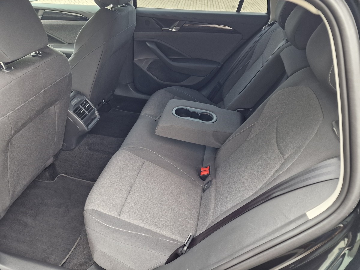 Volkswagen Passat Variant  R-Kamera*19 Zoll*LED-SW*ACC*DSG