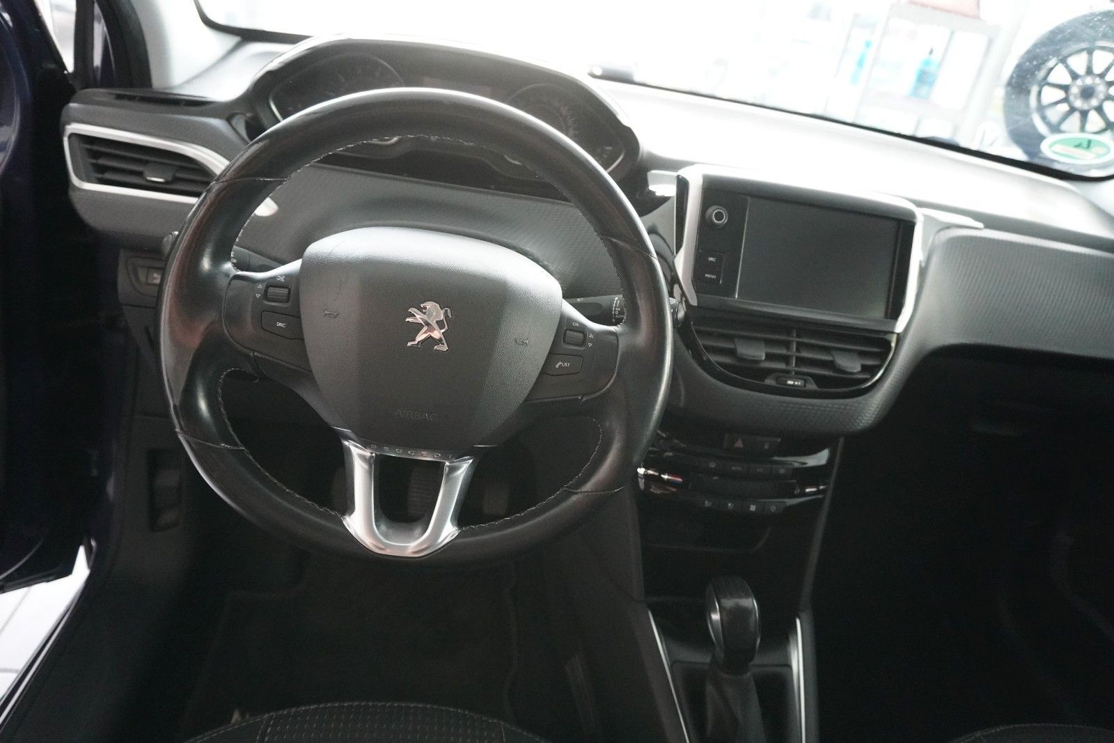 Peugeot 208 Allure*Navi*Sitzheizung*Temp*PDC*CarPlay*