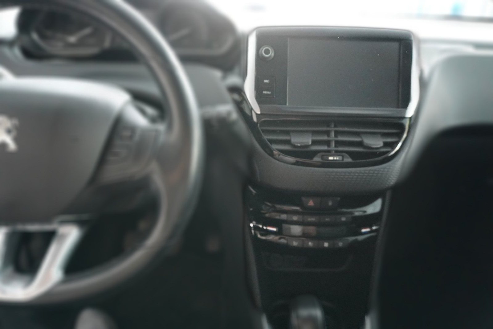 Peugeot 208 Allure*Navi*Sitzheizung*Temp*PDC*CarPlay*