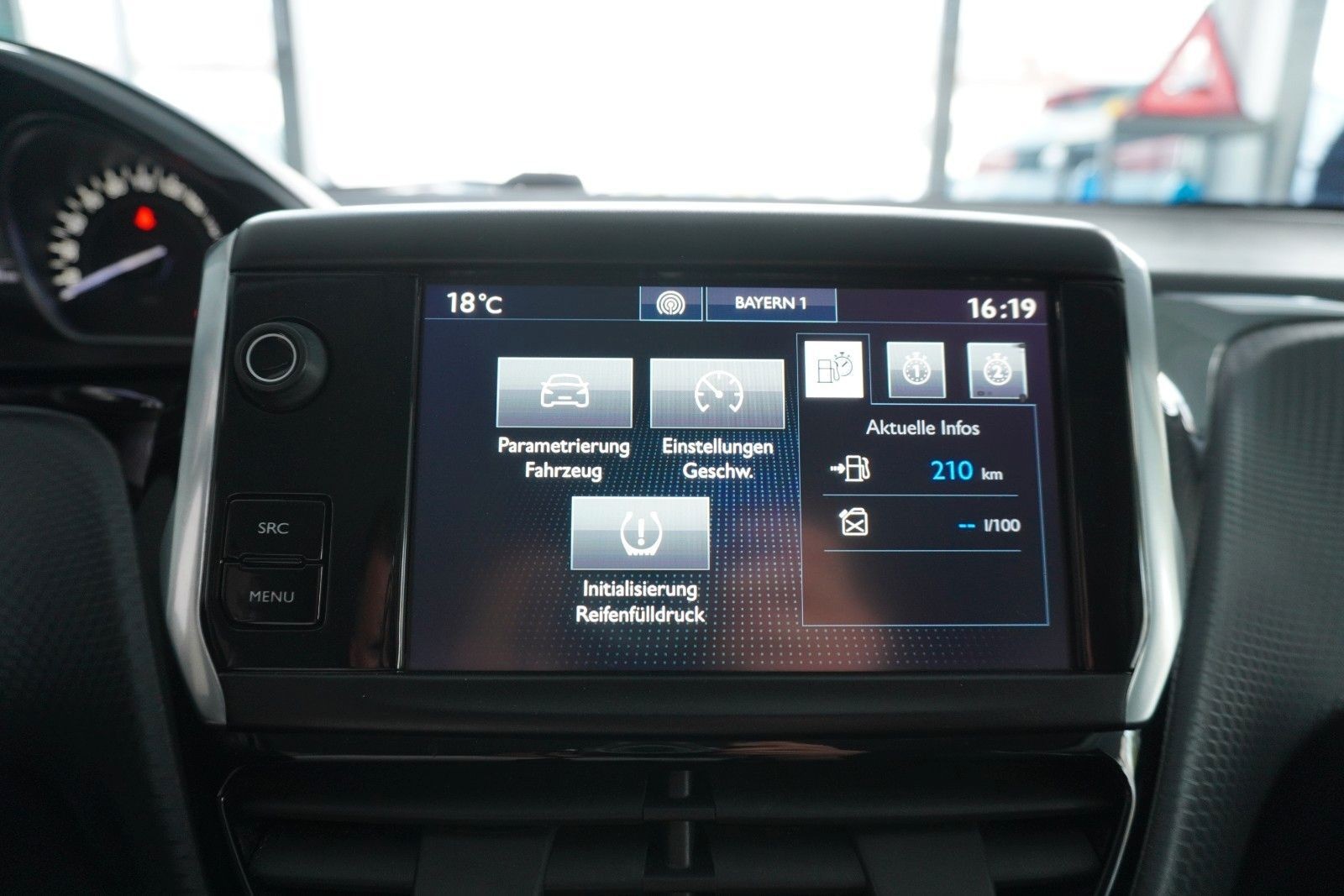Peugeot 208 Allure*Navi*Sitzheizung*Temp*PDC*CarPlay*
