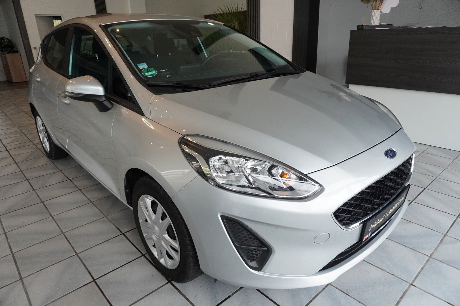 Ford Fiesta 1.1i *LED*SHZ*Temp*CarPlay*