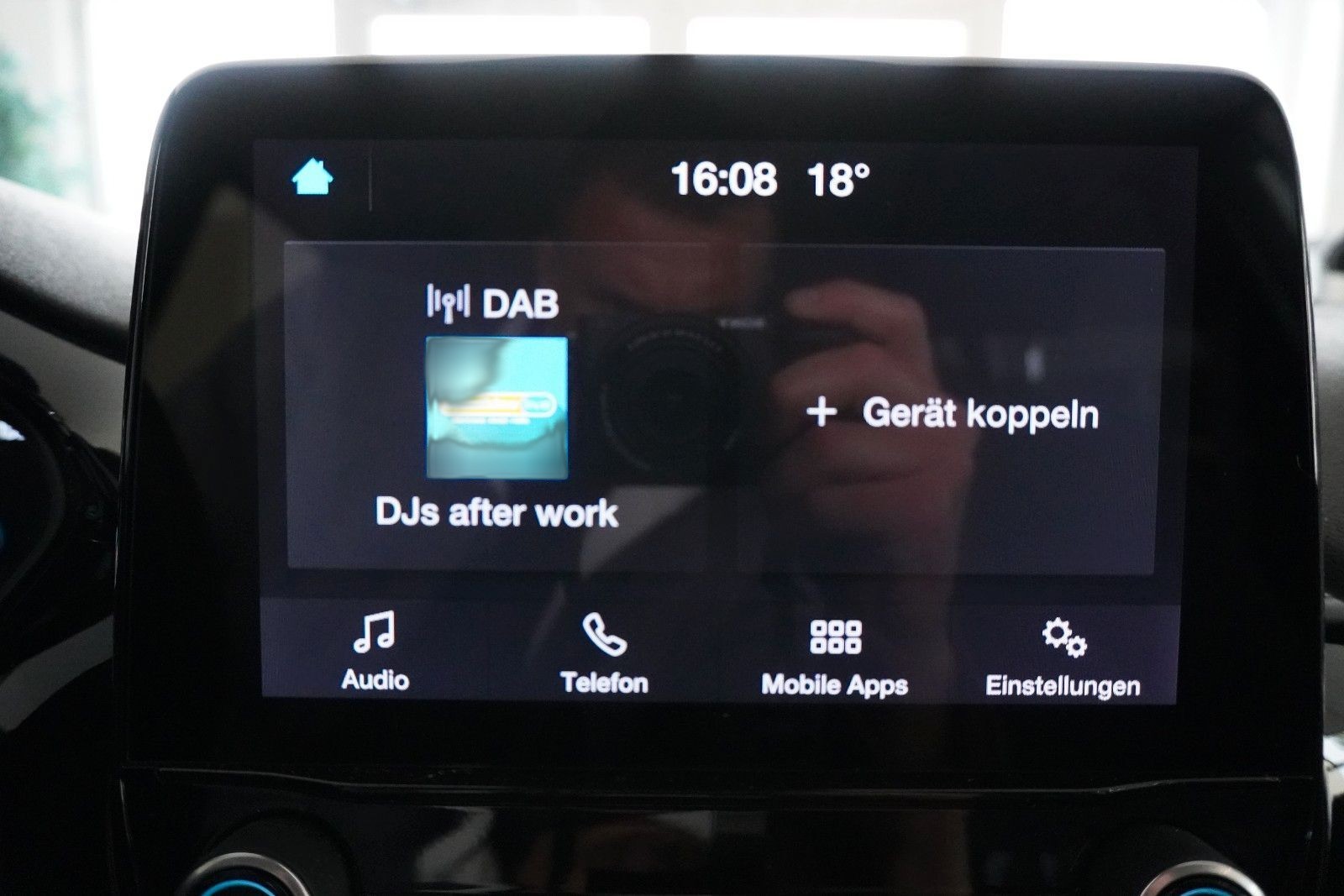 Ford Fiesta 1.1i *LED*SHZ*Temp*CarPlay*
