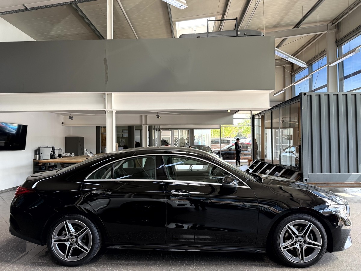 Mercedes-Benz CLA 180 AMG Line Advanced Plus LED MBUX R.Cam 