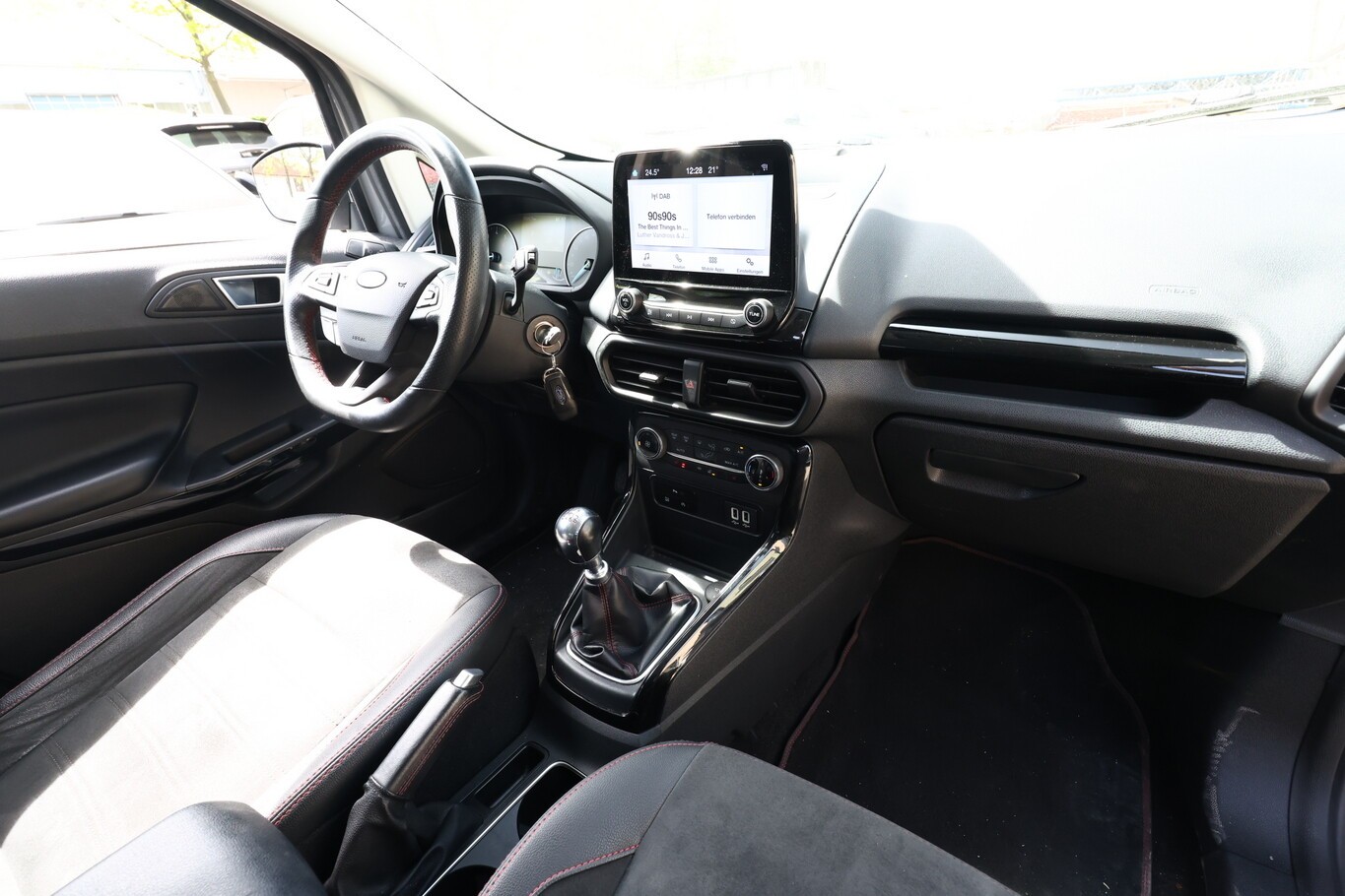 Ford EcoSport 1.0 EcoBoost 125 ST-Line LED Kam SHZ s