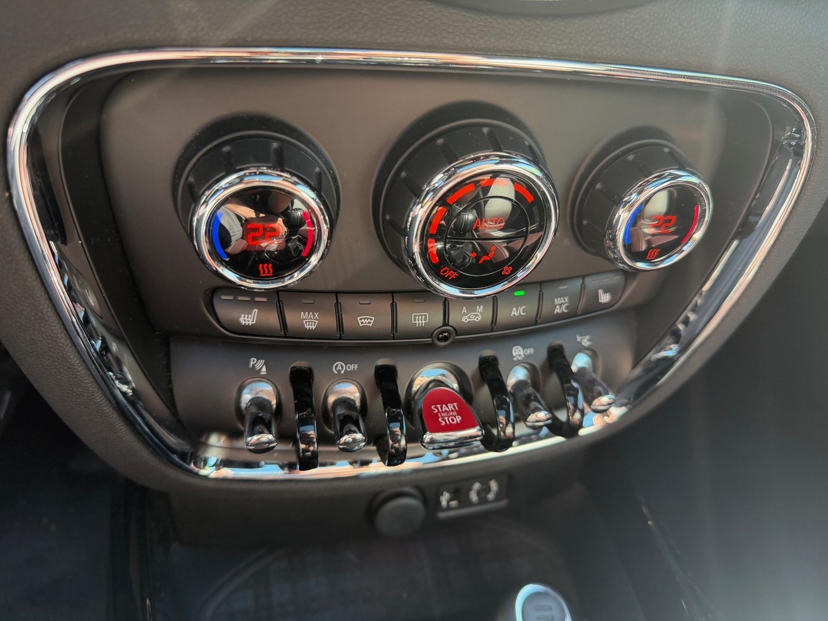 MINI Cooper S Clubman Navi/Pano/Hup/LED/Leder