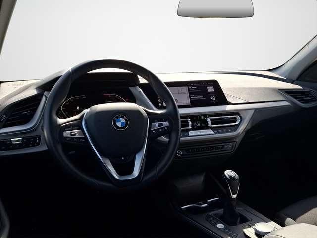 BMW 116 i Advantage KLIMA / NAVI / LED / SITZHEIZUNG