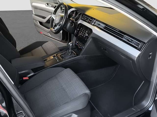 Volkswagen Passat Variant 2.0 TDI DSG Business AHK NAVI LED
