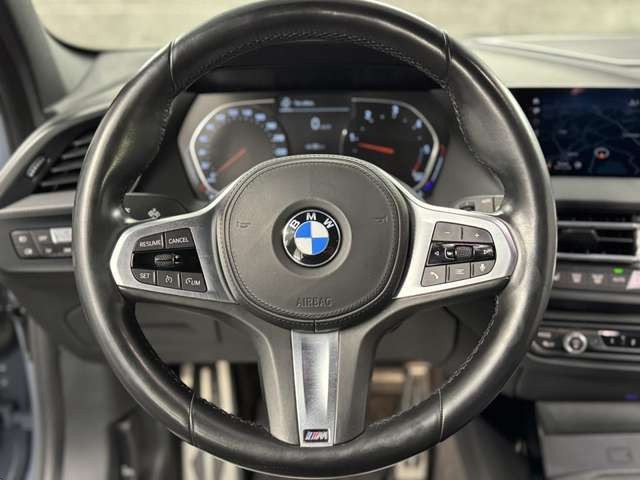 BMW 120 d xDrive M Sport Shadow-Line Aut*Navi*LED*ACC