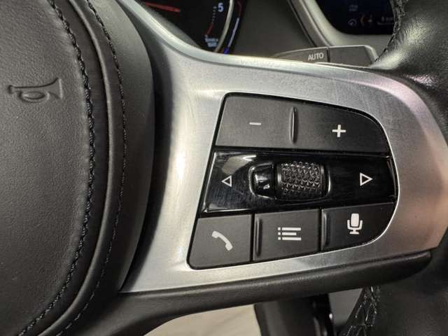 BMW 120 d xDrive M Sport Shadow-Line Aut*Navi*LED*ACC