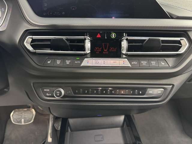 BMW 120 d xDrive M Sport Shadow-Line Aut*Navi*LED*ACC